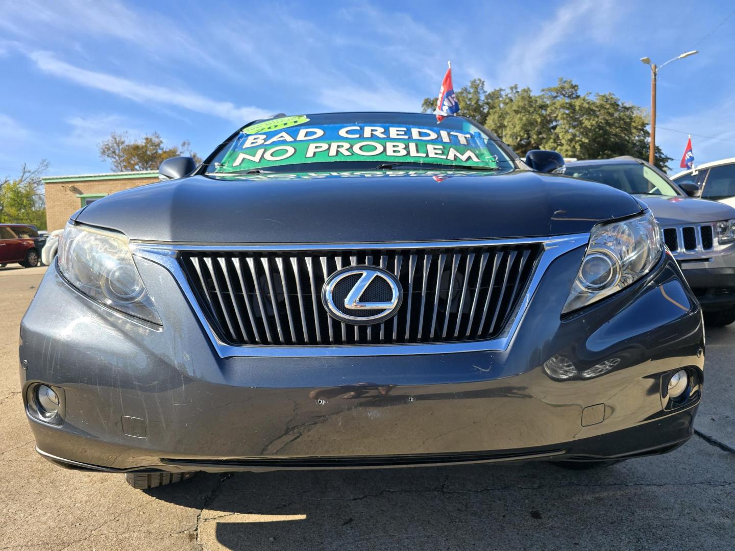 2011 GRAY Lexus RX 350 FWD (2T2ZK1BA6BC) with an 3.5L V6 DOHC 24V engine, 5-Speed Automatic transmission, located at 2660 S.Garland Avenue, Garland, TX, 75041, (469) 298-3118, 32.885387, -96.656776 - Photo#9