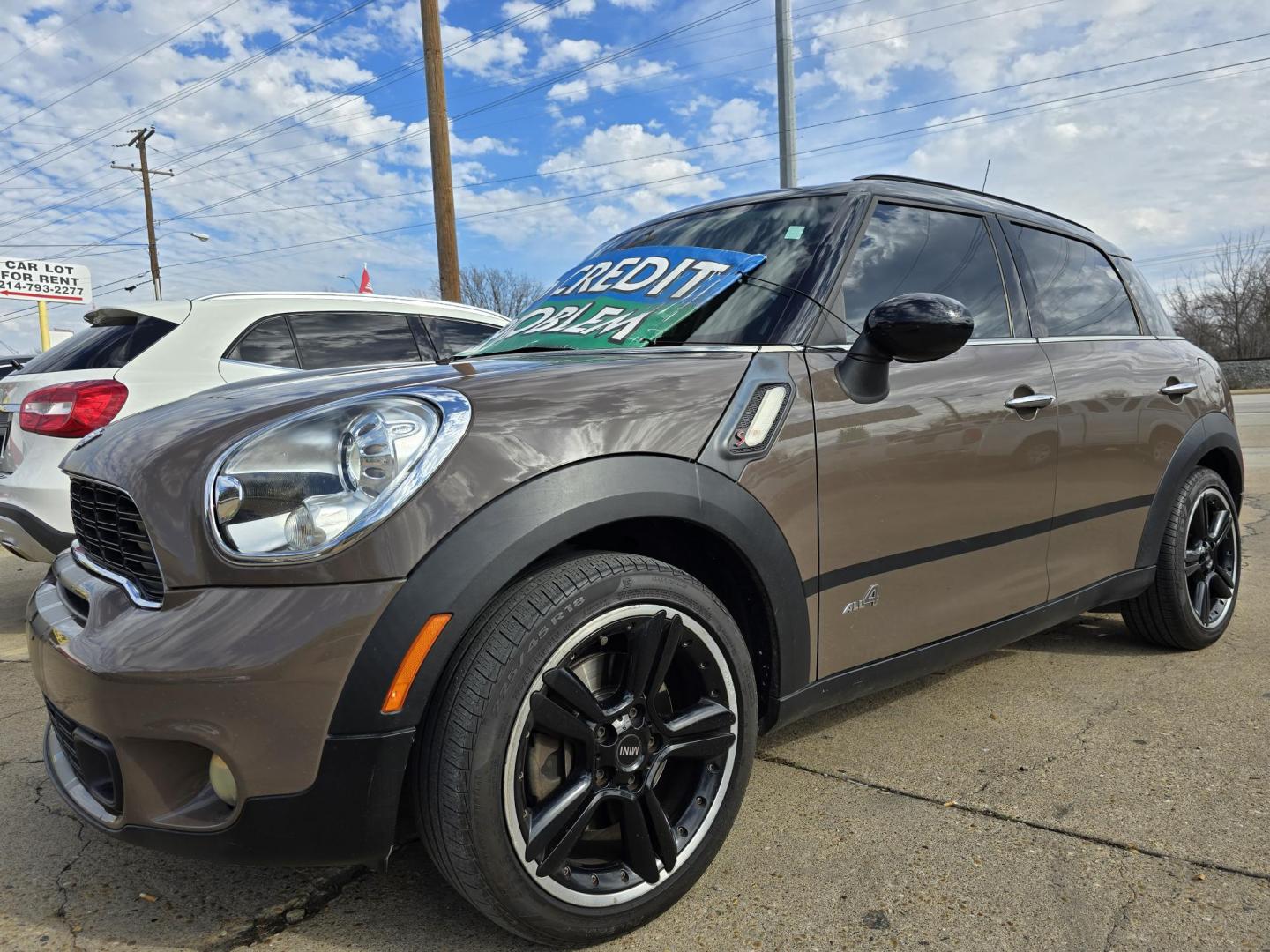 2011 BROWN Mini Cooper S ALL4 COUNTRYMAN (WMWZC5C59BW) with an 1.6L L4 DOHC 16V TURBO engine, AUTO transmission, located at 2660 S.Garland Avenue, Garland, TX, 75041, (469) 298-3118, 32.885387, -96.656776 - Photo#7