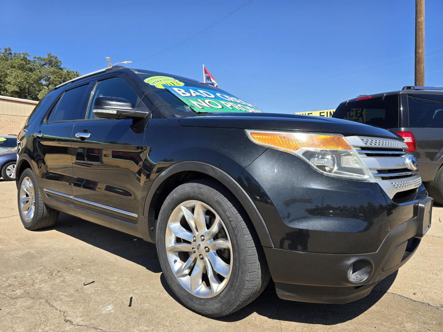 2013 BLACK Ford Explorer XLT (1FM5K7D83DG) with an 3.5L V6 DOHC 24V engine, 6-Speed Automatic transmission, located at 2660 S.Garland Avenue, Garland, TX, 75041, (469) 298-3118, 32.885387, -96.656776 - Photo#1