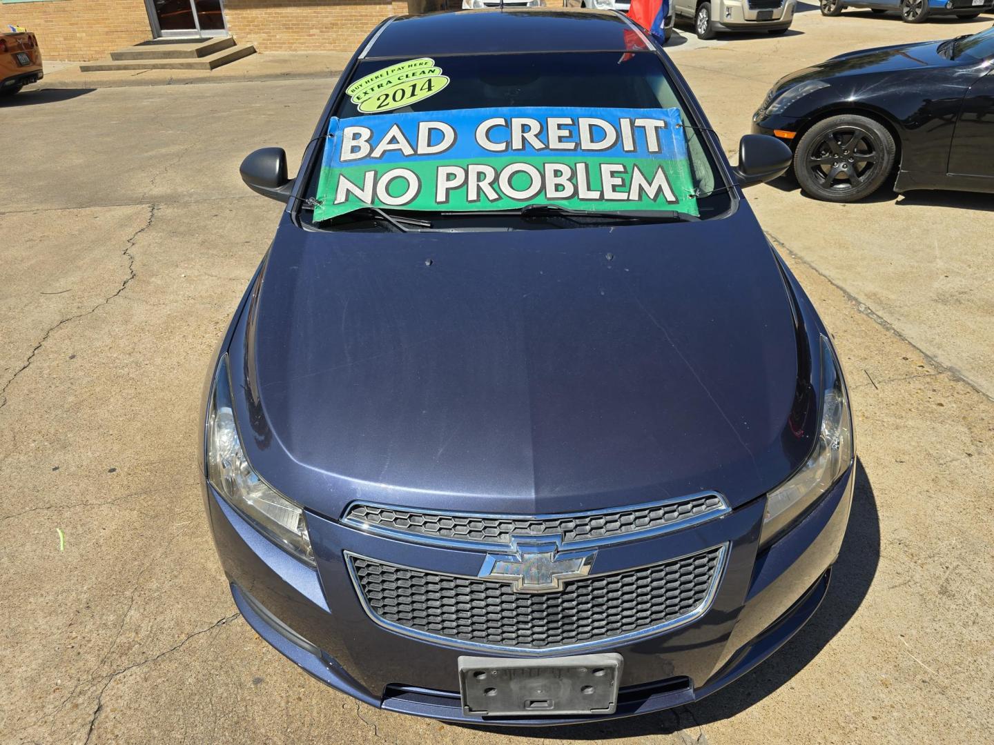 2014 BLUE /GRAY CHEVROLET CRUZE LS LS (1G1PA5SH7E7) , AUTO transmission, located at 2660 S.Garland Avenue, Garland, TX, 75041, (469) 298-3118, 32.885387, -96.656776 - Welcome to DallasAutos4Less, one of the Premier BUY HERE PAY HERE Dealers in the North Dallas Area. We specialize in financing to people with NO CREDIT or BAD CREDIT. We need proof of income, proof of residence, and a ID. Come buy your new car from us today!! This is a very clean 2014 CHEVY CRUZE - Photo#8