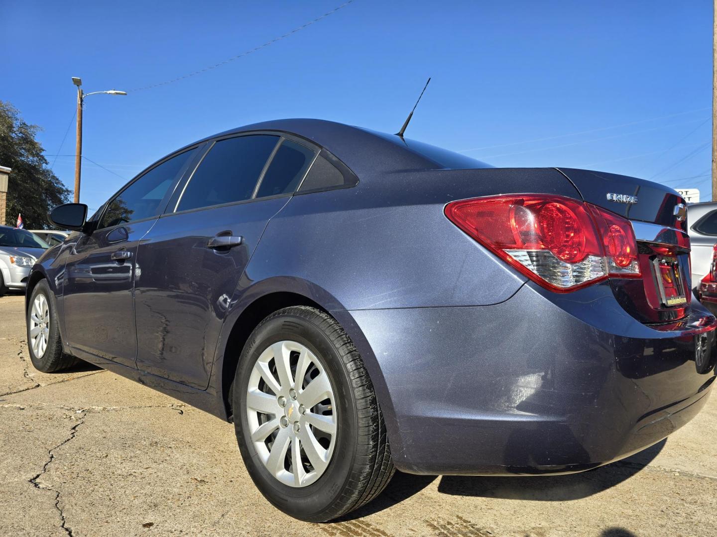 2014 BLUE Chevrolet Cruze LS (1G1PA5SG0E7) with an 1.8L L4 DOHC 16V engine, 6-Speed Automatic transmission, located at 2660 S.Garland Avenue, Garland, TX, 75041, (469) 298-3118, 32.885387, -96.656776 - Photo#5