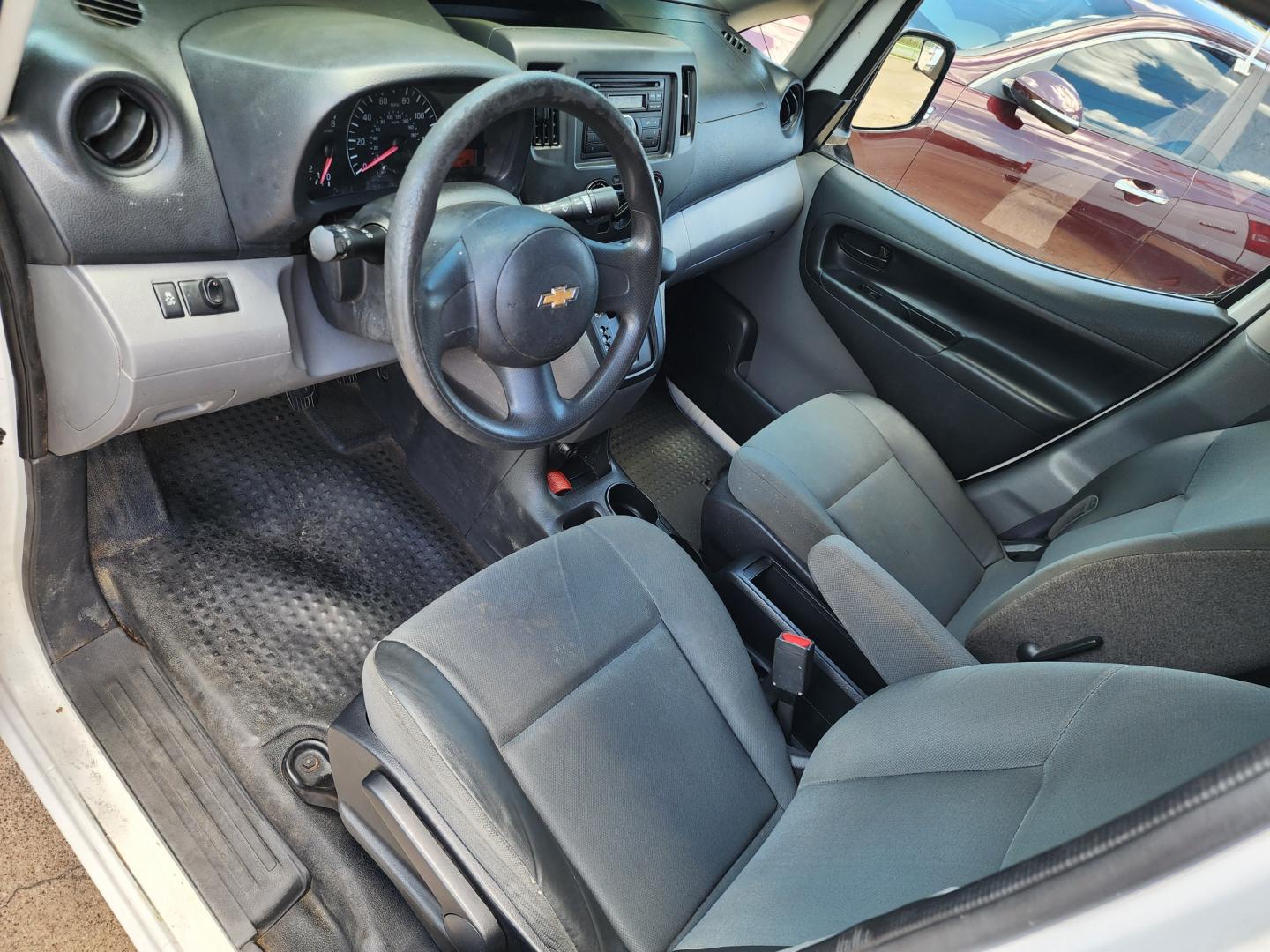 2015 WHITE Chevrolet City Express LS (3N63M0YN5FK) with an 2.0L L4 DOHC 16V engine, Continuously Variable Transmission transmission, located at 2660 S.Garland Avenue, Garland, TX, 75041, (469) 298-3118, 32.885387, -96.656776 - Photo#10