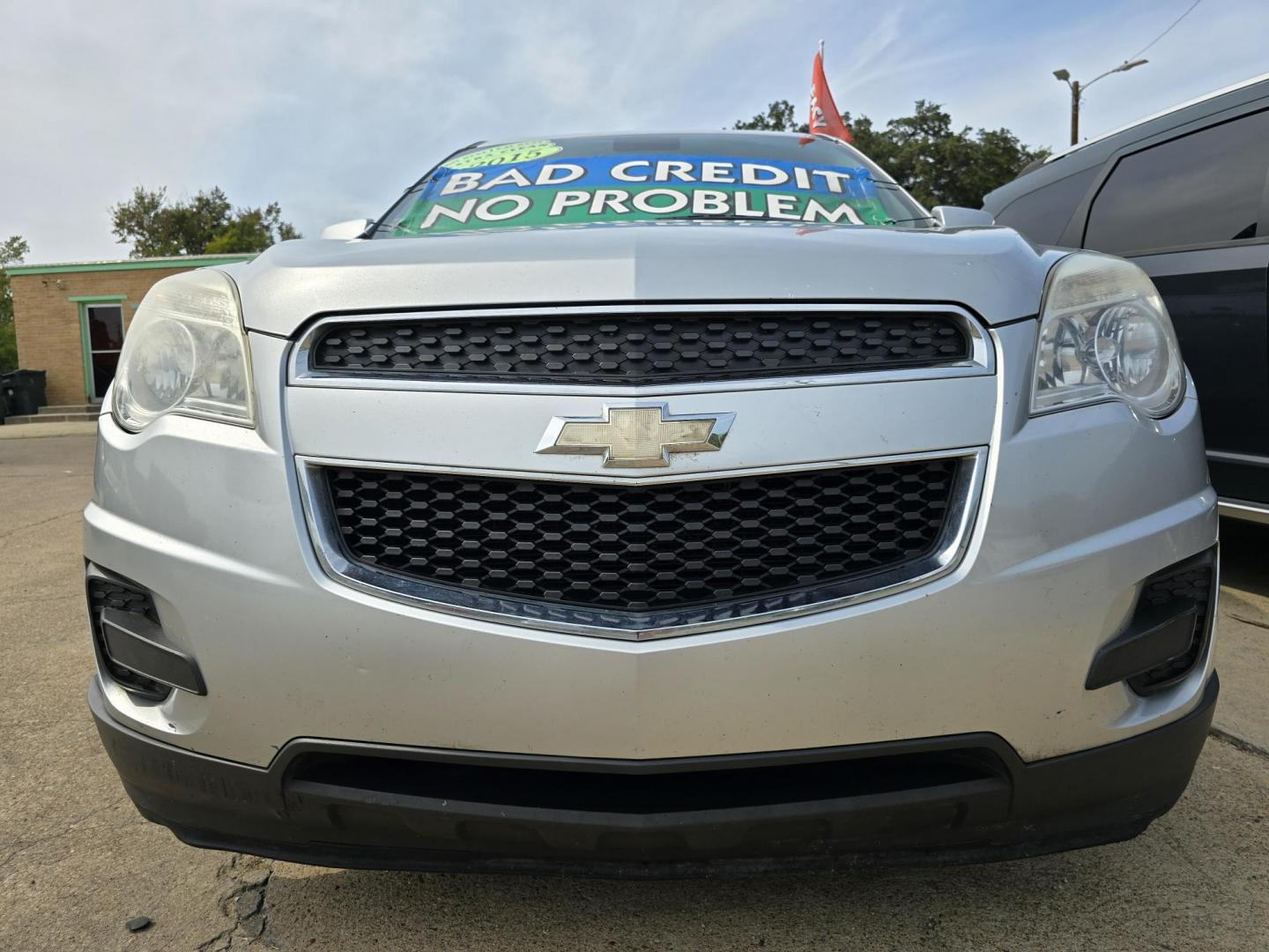 2015 Chevrolet Equinox LT (2GNALBEKXF1) with an 2.4L L4 DOHC 16V FFV engine, 6-Speed Automatic transmission, located at 2660 S.Garland Avenue, Garland, TX, 75041, (469) 298-3118, 32.885387, -96.656776 - Photo#9