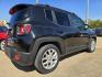 2015 Jeep Renegade Latitude (ZACCJABT8FP) with an 2.4L L4 engine, AUTO transmission, located at 2660 S.Garland Avenue, Garland, TX, 75041, (469) 298-3118, 32.885387, -96.656776 - Photo#3