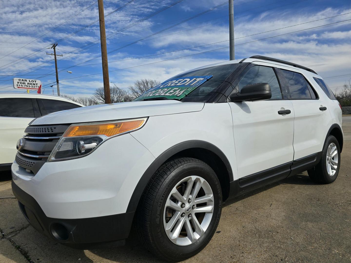 2015 WHITE Ford Explorer (1FM5K7B85FG) with an 3.5L V6 DOHC 24V engine, 6-Speed Automatic transmission, located at 2660 S.Garland Avenue, Garland, TX, 75041, (469) 298-3118, 32.885387, -96.656776 - Photo#7