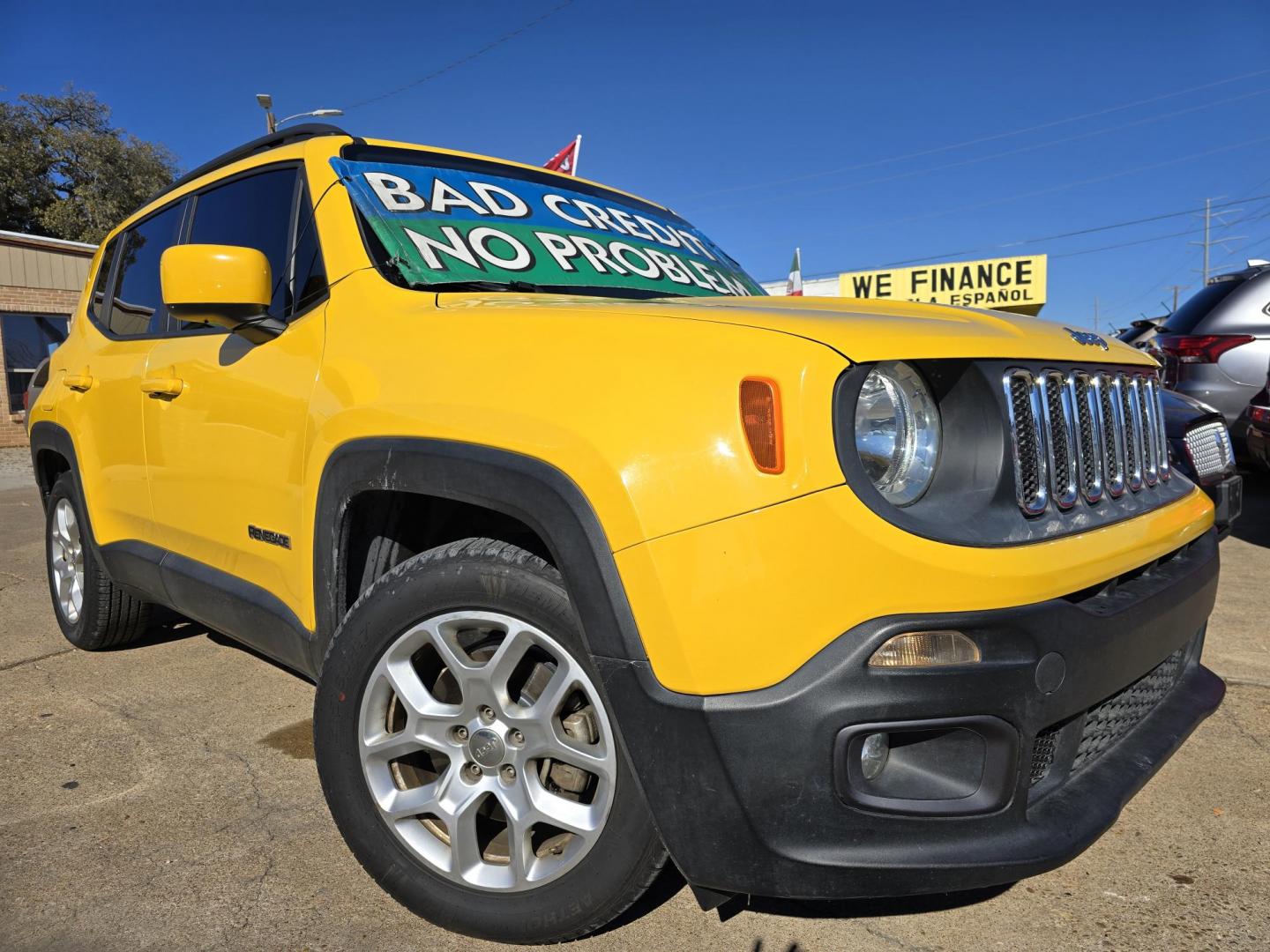 2015 YELLOW Jeep Renegade Latitude (ZACCJABT6FP) with an 2.4L L4 engine, AUTO transmission, located at 2660 S.Garland Avenue, Garland, TX, 75041, (469) 298-3118, 32.885387, -96.656776 - Photo#0