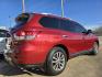 2015 RED Nissan Pathfinder SL (5N1AR2MN6FC) with an 3.5L V6 DOHC 24V engine, Continuously Variable Transmission transmission, located at 2660 S.Garland Avenue, Garland, TX, 75041, (469) 298-3118, 32.885387, -96.656776 - Photo#3