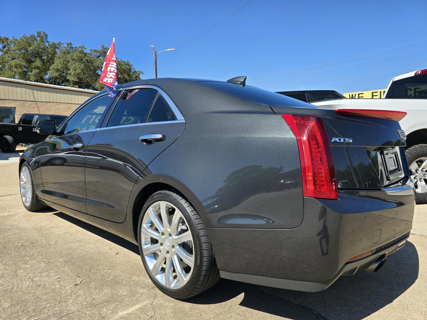 2016 Cadillac ATS Luxury (1G6AB5RX2G0) with an 2.0L L4 DOHC 16V TURBO engine, AUTO transmission, located at 2660 S.Garland Avenue, Garland, TX, 75041, (469) 298-3118, 32.885387, -96.656776 - Photo#5