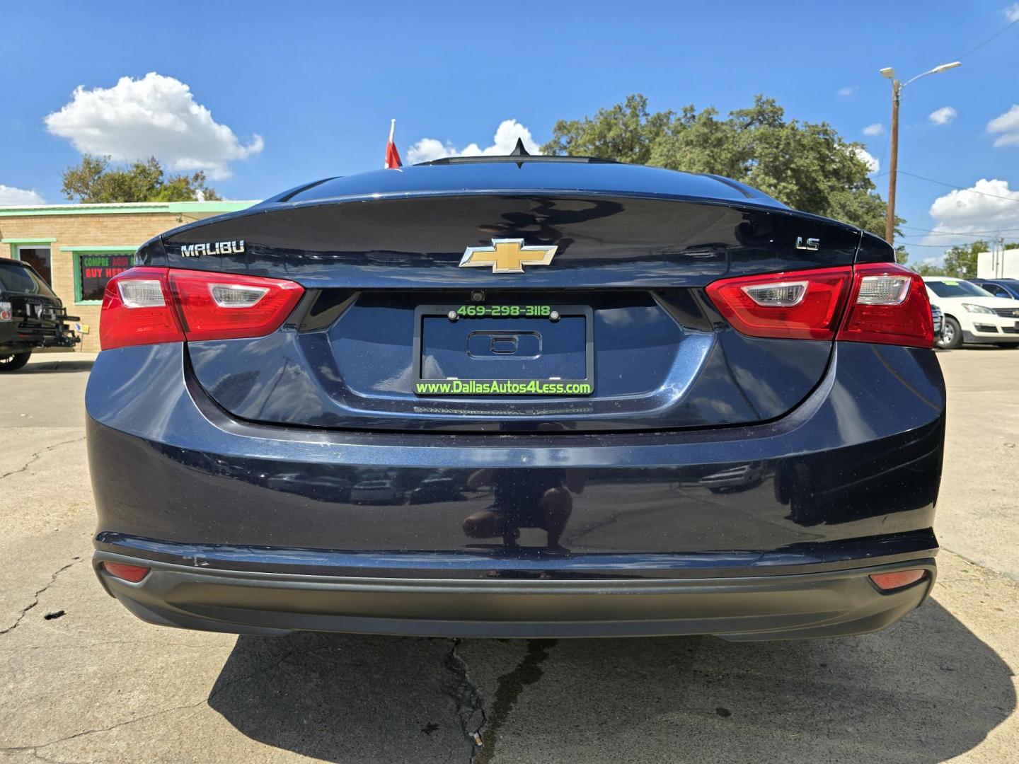 2016 Chevrolet Malibu LS (1G1ZB5ST7GF) with an 1.5L L4 DOHC 16V engine, 6A transmission, located at 2660 S.Garland Avenue, Garland, TX, 75041, (469) 298-3118, 32.885387, -96.656776 - Photo#4