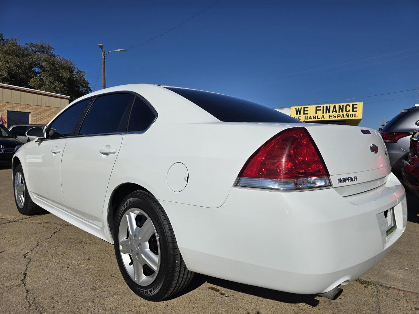 2016 Chevrolet Impala Limited Police Cruiser (2G1WD5E35G1) with an 3.6L V6 DOHC 24V engine, 6A transmission, located at 2660 S.Garland Avenue, Garland, TX, 75041, (469) 298-3118, 32.885387, -96.656776 - Photo#5