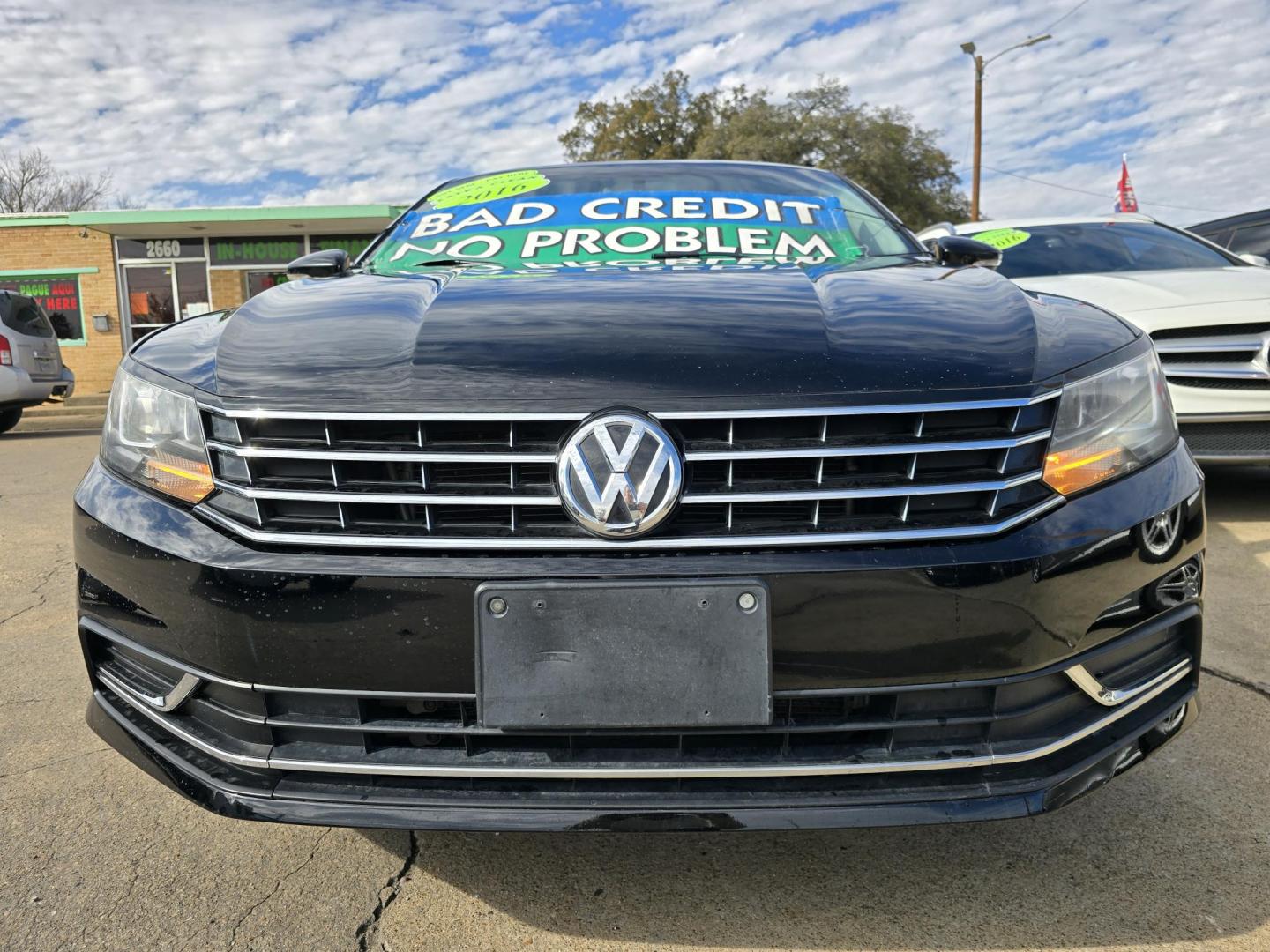 2016 BLACK Volkswagen Passat S (1VWAT7A30GC) , 6A transmission, located at 2660 S.Garland Avenue, Garland, TX, 75041, (469) 298-3118, 32.885387, -96.656776 - Photo#9