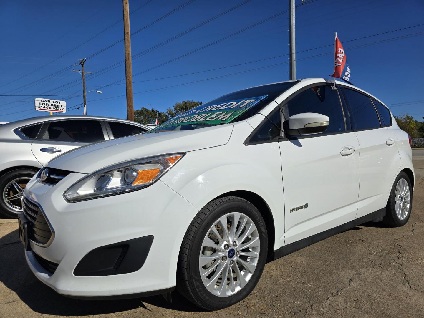 2017 WHITE Ford C-Max Hybrid SE (1FADP5AU4HL) with an 2.0L L4 DOHC 16V HYBRID engine, CVT transmission, located at 2660 S.Garland Avenue, Garland, TX, 75041, (469) 298-3118, 32.885387, -96.656776 - Photo#7