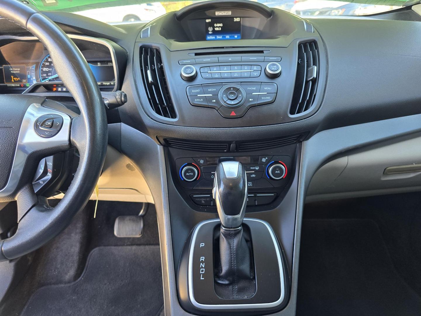 2017 WHITE Ford C-Max Hybrid SE (1FADP5AU4HL) with an 2.0L L4 DOHC 16V HYBRID engine, CVT transmission, located at 2660 S.Garland Avenue, Garland, TX, 75041, (469) 298-3118, 32.885387, -96.656776 - Photo#13