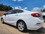 2018 WHITE Chevrolet Cruze LT (1G1BE5SM6J7) , AUTO transmission, located at 2660 S.Garland Avenue	, Garland, TX, 75041, (469) 298-3118, 32.885387, -96.656776 - CASH$$$$$$ CAR!! This is a very well cared for 2018 CHEVY CRUZE LT SEDAN! BACK UP CAMERA! HEATED SEATS! BLUETOOTH! XM SAT RADIO! Come in for a test drive today. We are open from 10am-7pm Monday-Saturday. Call us with any questions at 469-202-7468, or email us DallasAutos4Less@gmail.com. - Photo#5