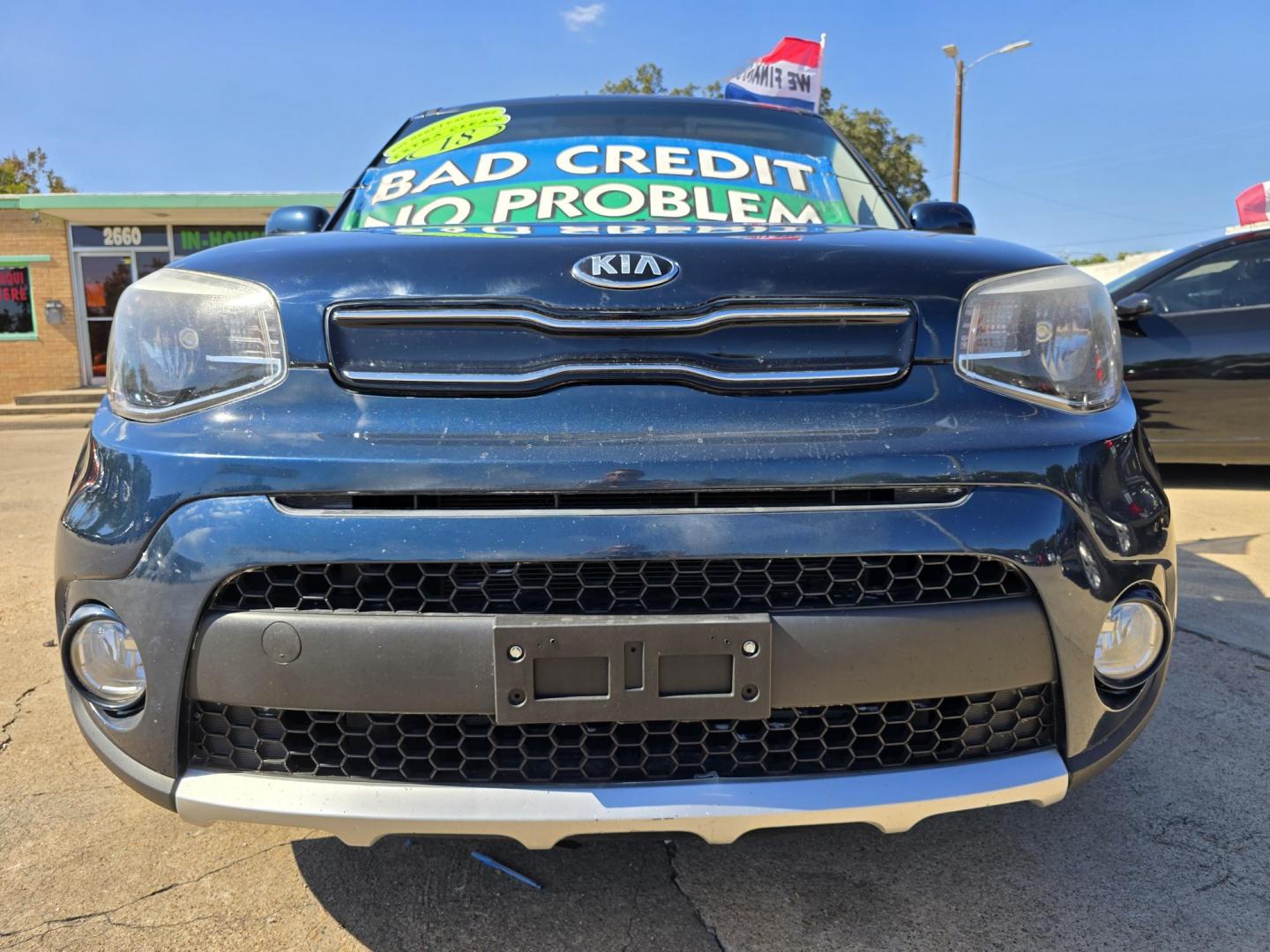 2018 BLUE Kia Soul + (KNDJP3A51J7) with an 2.0L L4 DOHC 16V engine, 6A transmission, located at 2660 S.Garland Avenue, Garland, TX, 75041, (469) 298-3118, 32.885387, -96.656776 - Photo#9