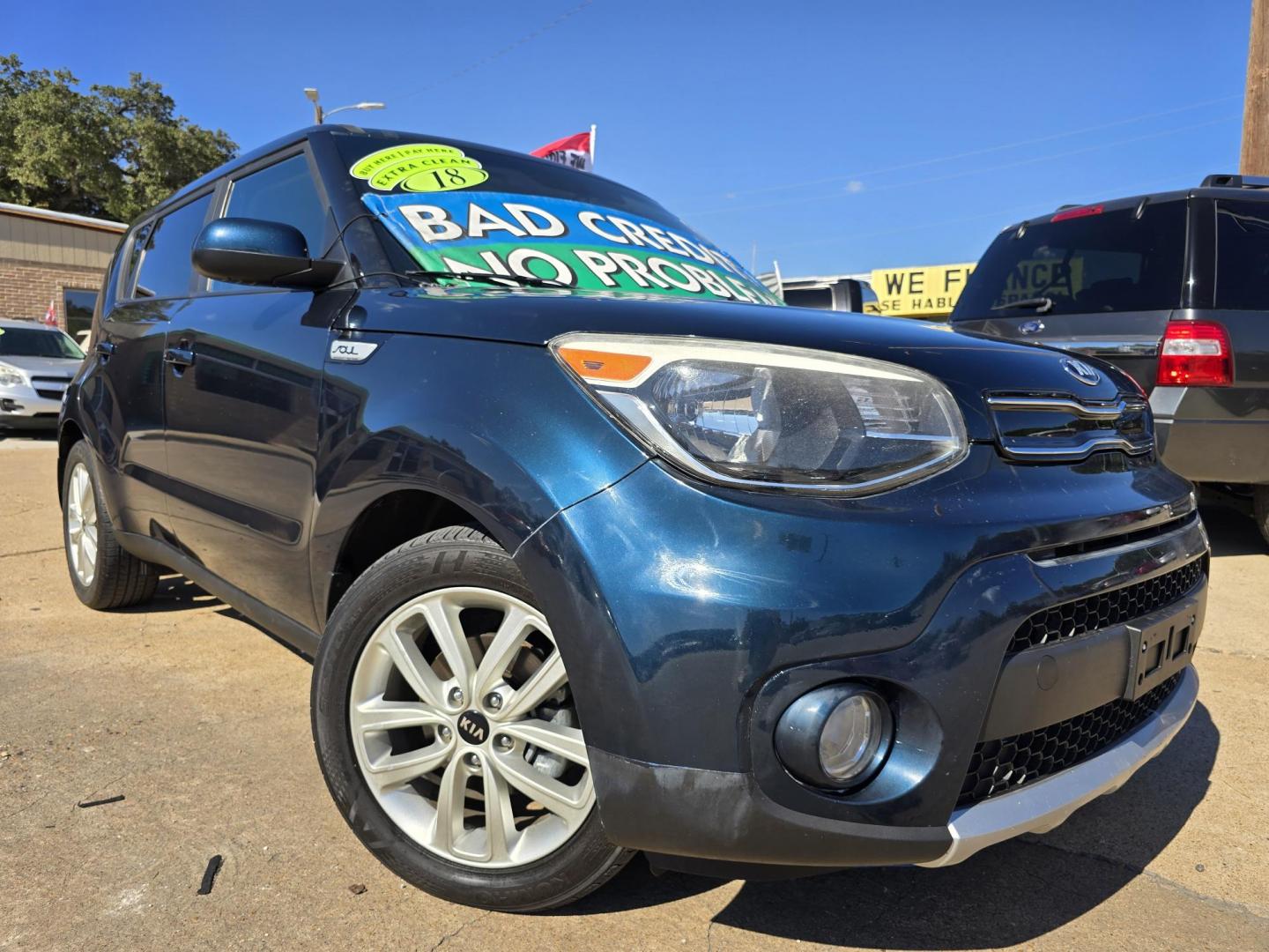 2018 BLUE Kia Soul + (KNDJP3A51J7) with an 2.0L L4 DOHC 16V engine, 6A transmission, located at 2660 S.Garland Avenue, Garland, TX, 75041, (469) 298-3118, 32.885387, -96.656776 - Photo#0