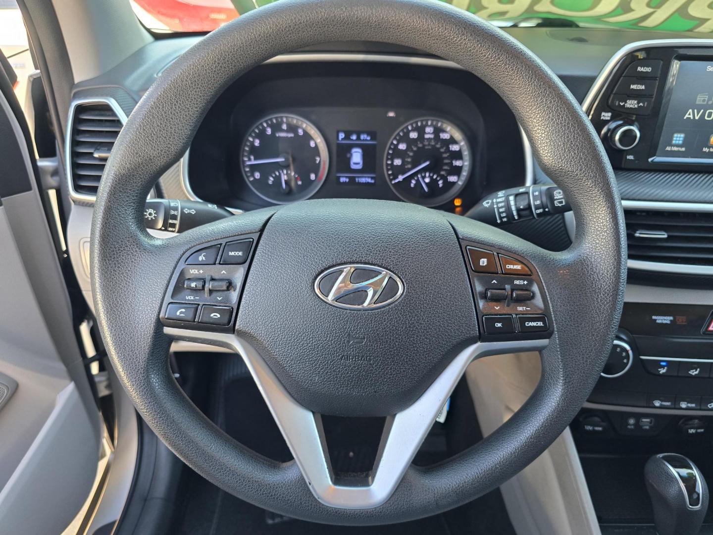 2019 Hyundai Tucson SE (KM8J23A46KU) with an 2.0L L4 DOHC 16V engine, 6A transmission, located at 2660 S.Garland Avenue, Garland, TX, 75041, (469) 298-3118, 32.885387, -96.656776 - Photo#12