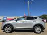 2019 Hyundai Tucson SE (KM8J23A46KU) with an 2.0L L4 DOHC 16V engine, 6A transmission, located at 2660 S.Garland Avenue, Garland, TX, 75041, (469) 298-3118, 32.885387, -96.656776 - Photo#6