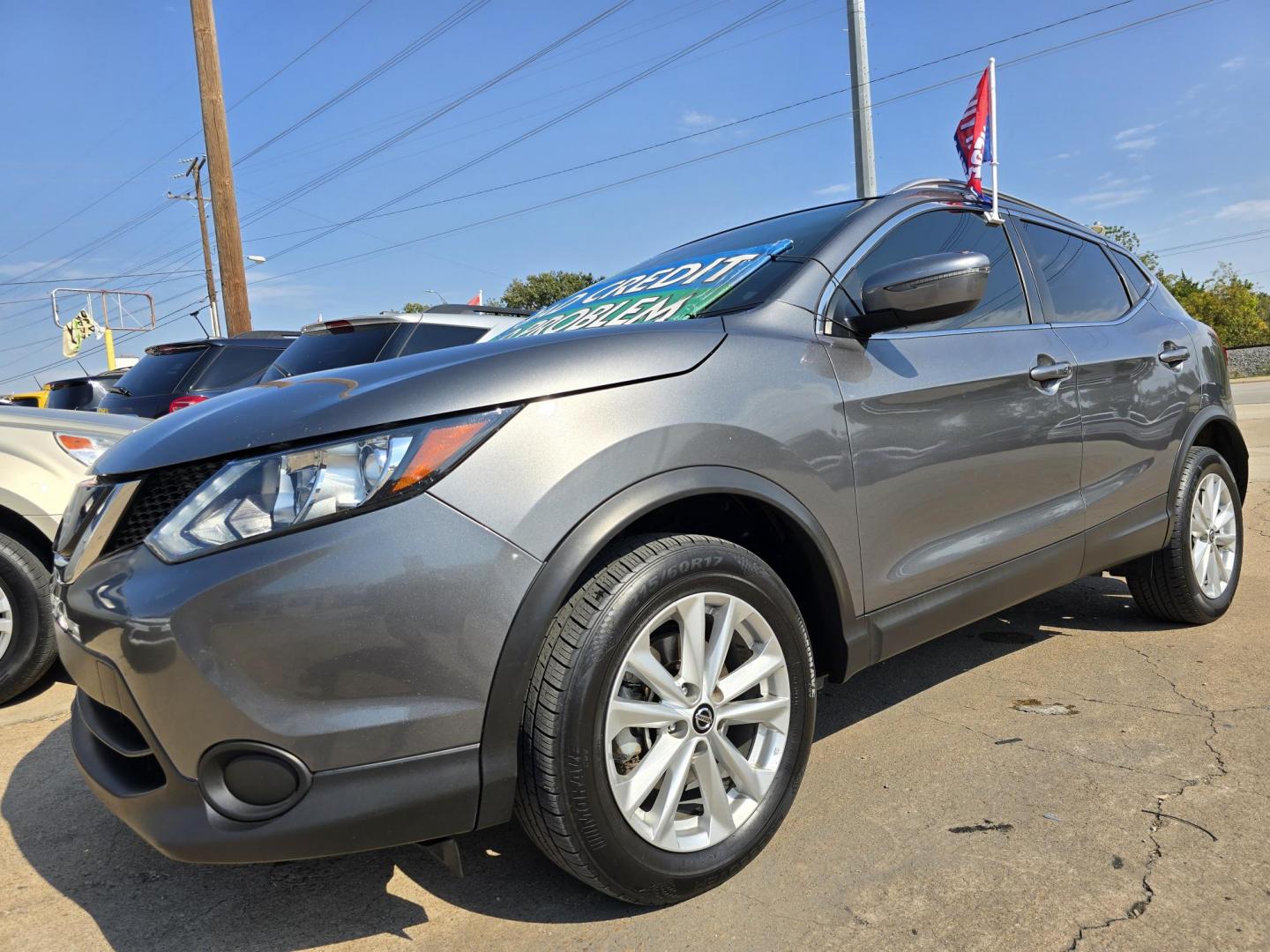 2019 GRAY Nissan Rogue Sport SL (JN1BJ1CR9KW) with an 2.0L L4 DOHC 16V engine, CVT transmission, located at 2660 S.Garland Avenue, Garland, TX, 75041, (469) 298-3118, 32.885387, -96.656776 - Photo#7