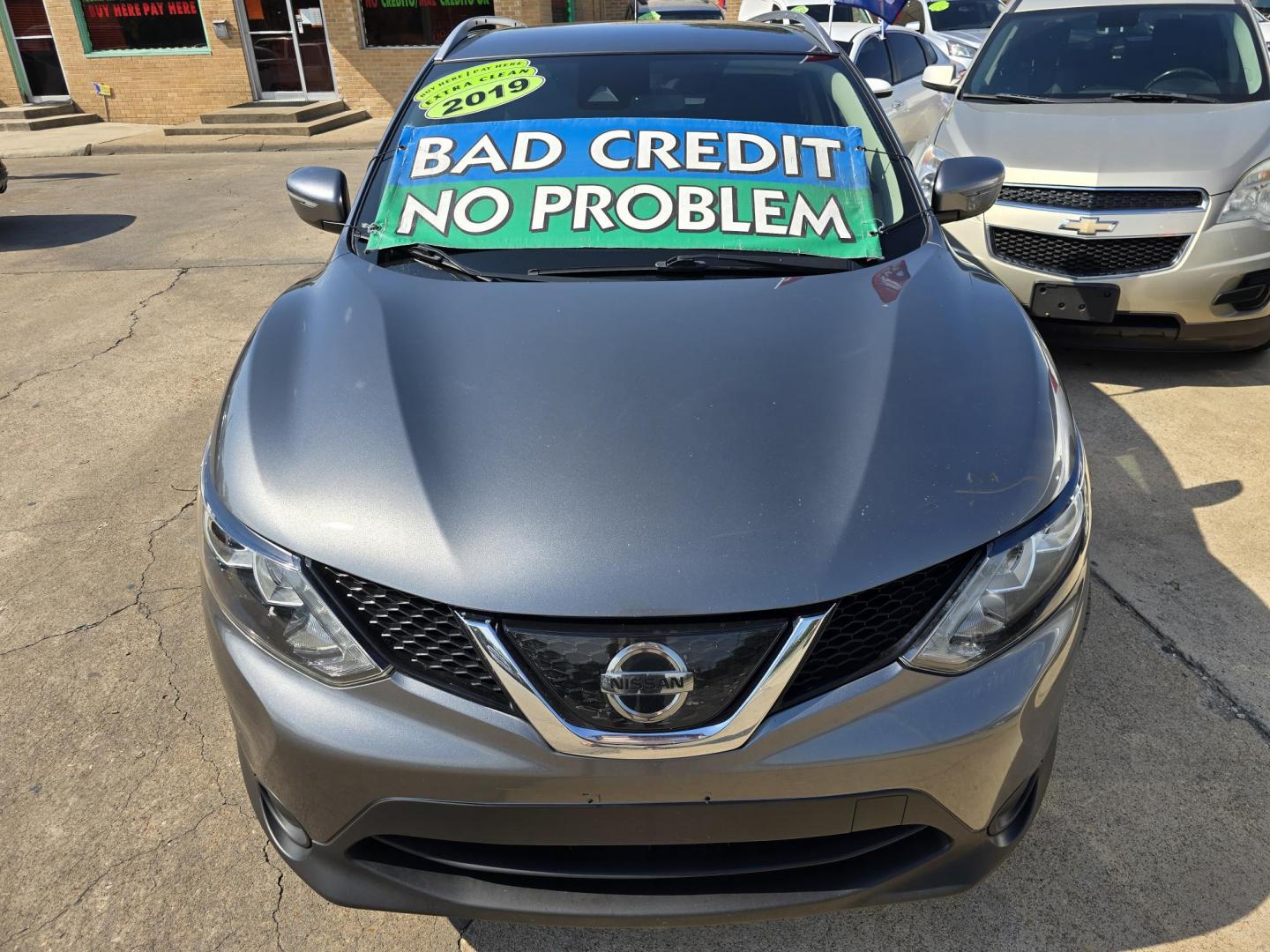 2019 GRAY Nissan Rogue Sport SL (JN1BJ1CR9KW) with an 2.0L L4 DOHC 16V engine, CVT transmission, located at 2660 S.Garland Avenue, Garland, TX, 75041, (469) 298-3118, 32.885387, -96.656776 - Photo#8