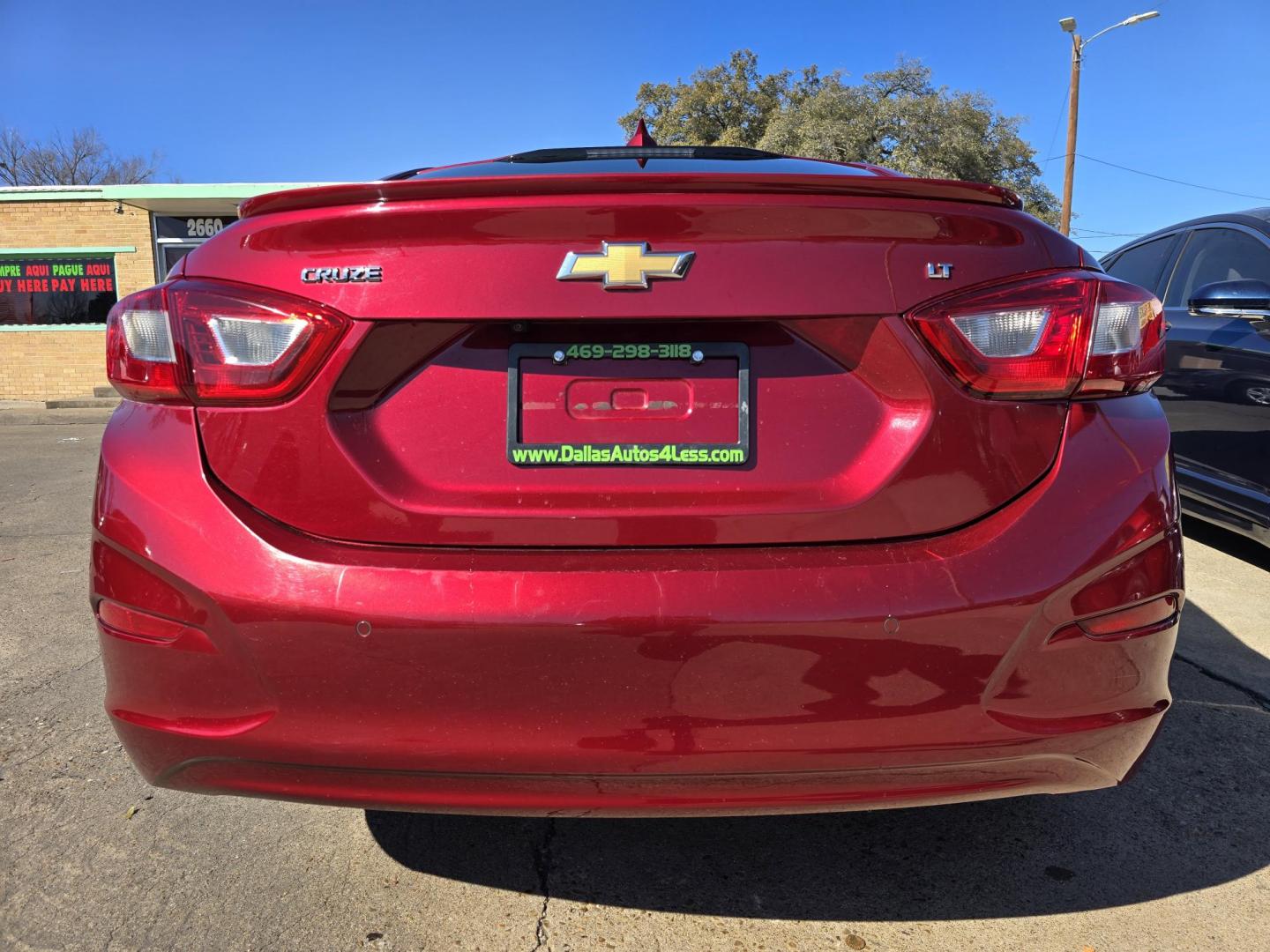 2019 BURGUNDY Chevrolet Cruze LT (1G1BE5SM9K7) with an 1.4L L4 DOHC 16V TURBO engine, 6A transmission, located at 2660 S.Garland Avenue, Garland, TX, 75041, (469) 298-3118, 32.885387, -96.656776 - Welcome to DallasAutos4Less, one of the Premier BUY HERE PAY HERE Dealers in the North Dallas Area. We specialize in financing to people with NO CREDIT or BAD CREDIT. We need proof of income, proof of residence, and a ID. Come buy your new car from us today!! This is a very well cared for 2019 CH - Photo#4