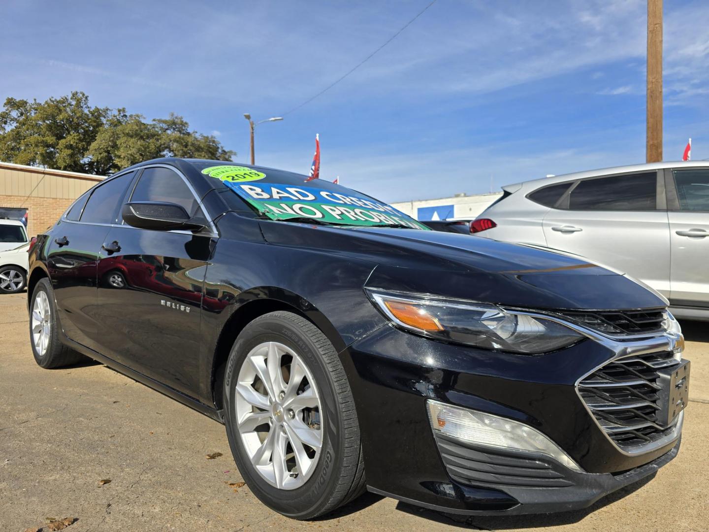 2019 BLACK Chevrolet Malibu LT (1G1ZD5ST6KF) with an 1.5L L4 DOHC 16V engine, 6A transmission, located at 2660 S.Garland Avenue, Garland, TX, 75041, (469) 298-3118, 32.885387, -96.656776 - Photo#1