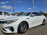 2020 DIAMOND WHITE Kia Optima LX (5XXGT4L32LG) with an 2.4L L4 DOHC 16V engine, 6A transmission, located at 2660 S.Garland Avenue, Garland, TX, 75041, (469) 298-3118, 32.885387, -96.656776 - Photo#7