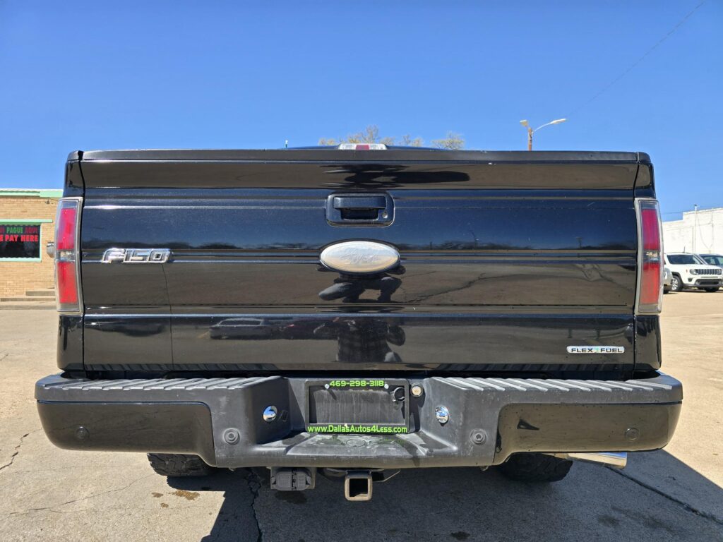 2011 Ford F-150 XL; PLATINUM;