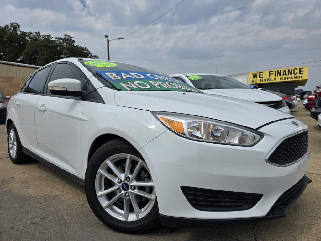 2016 Ford FOCUS SE