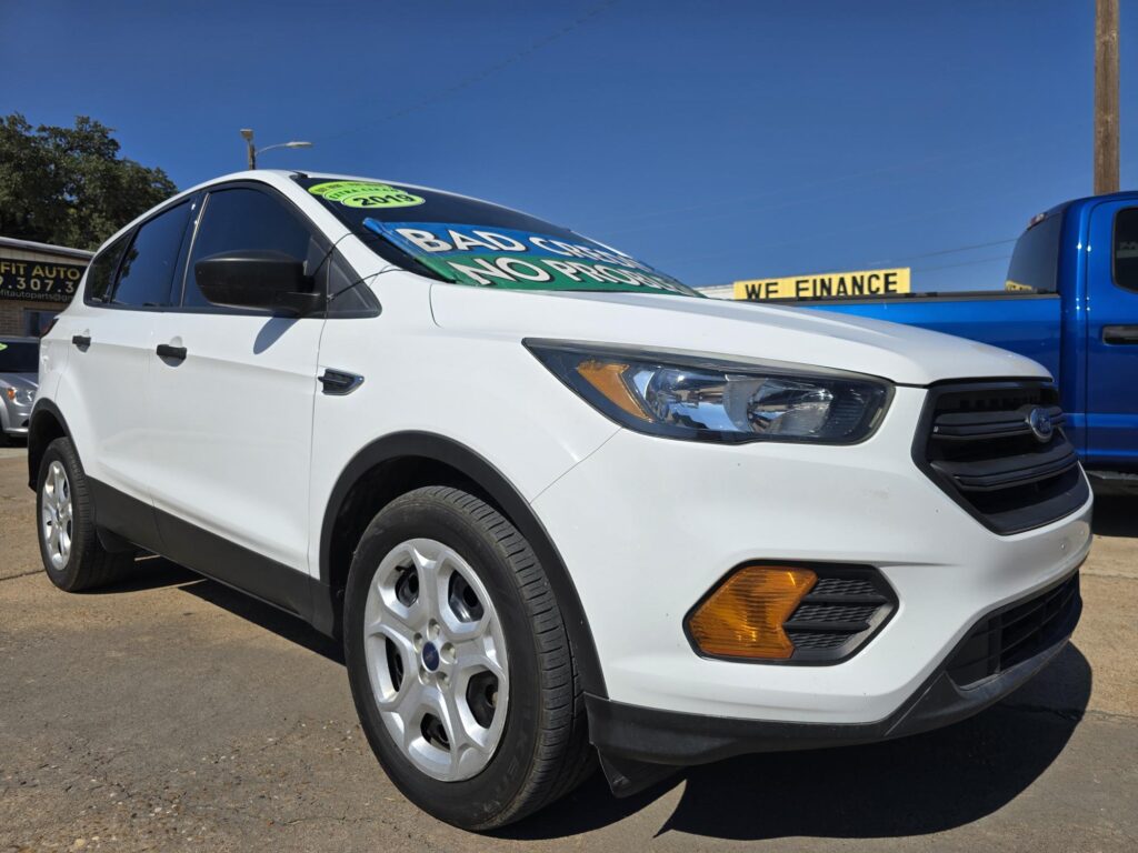 2019 Ford ESCAPE S