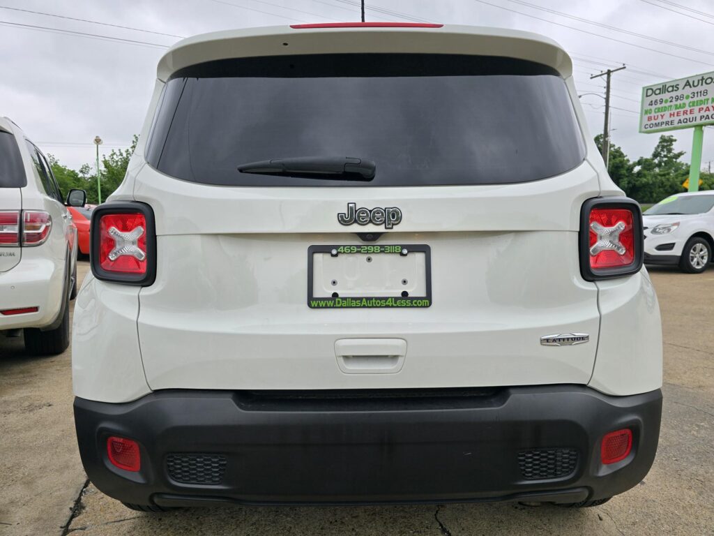 2019 Jeep RENEGADE LATITUDE