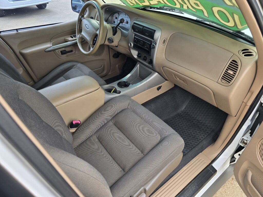 FORD EXPLORER SPORT TRAC