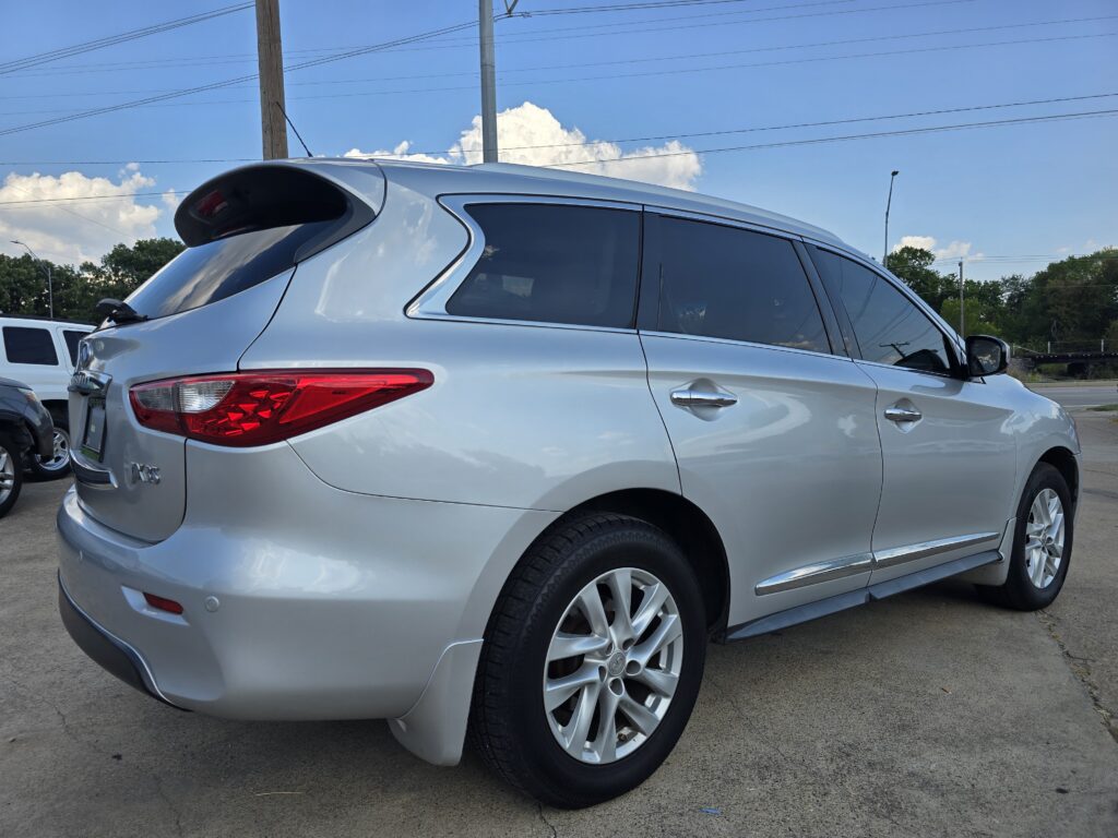 INFINITI JX35
