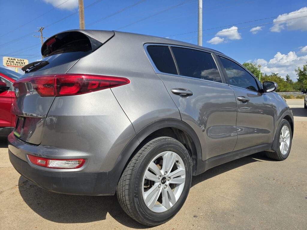 KIA SPORTAGE