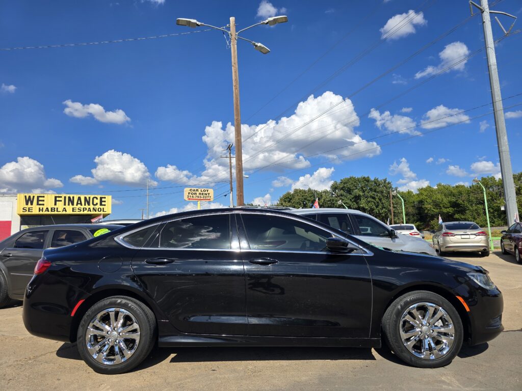 CHRYSLER 200 LX