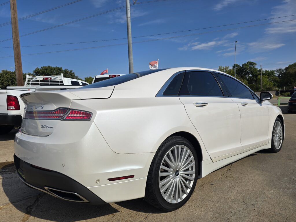 LINCOLN MKZ