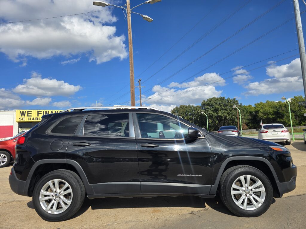 JEEP CHEROKEE SPORT