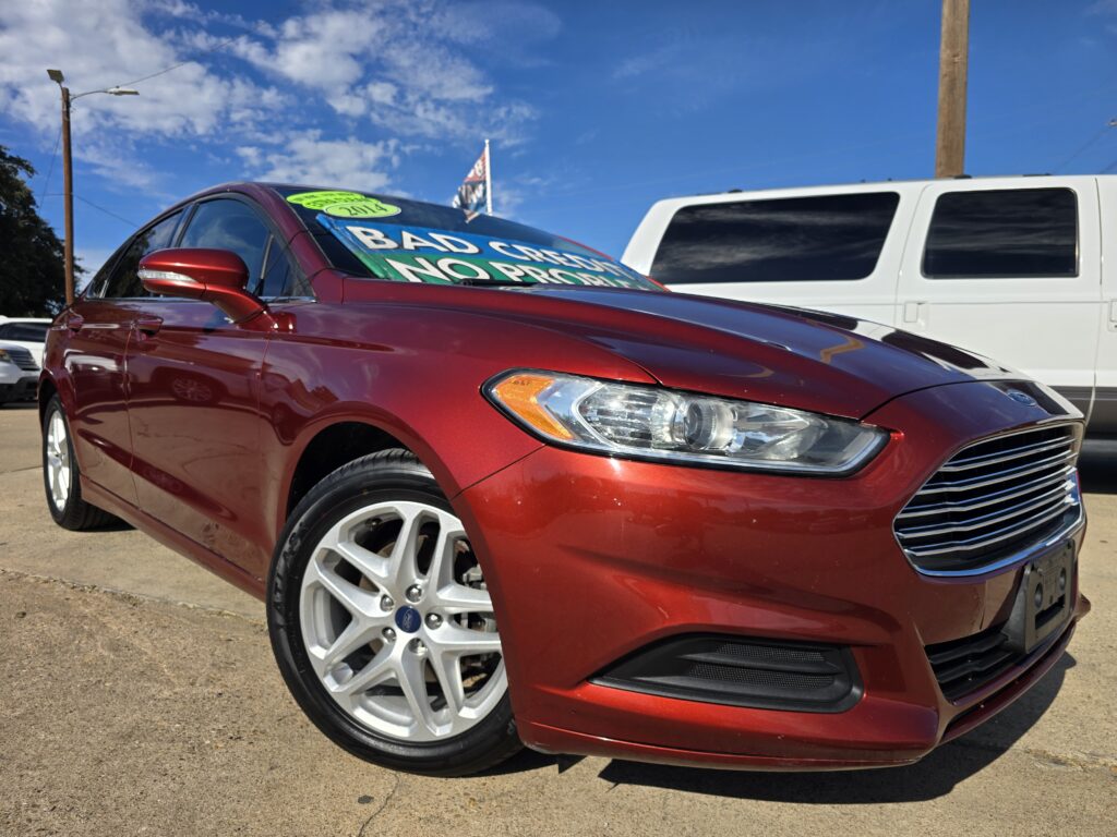 FORD FUSION SE